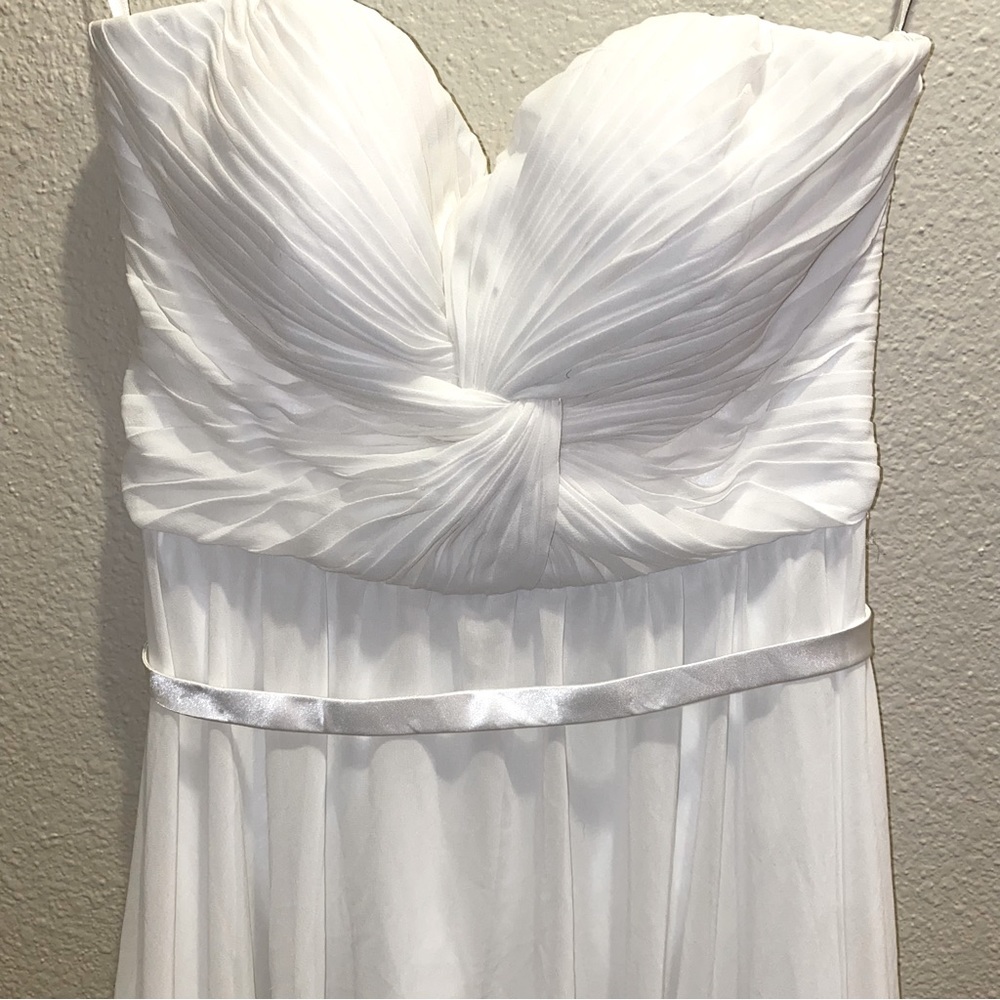 Sweetheart top white maxi gown dress bridal